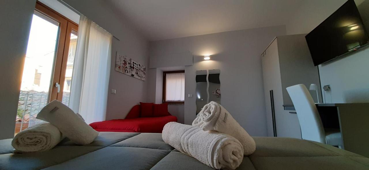 Donjon Suite Centro Storico Castelbuono  Exterior photo