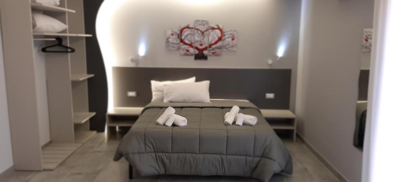 Donjon Suite Centro Storico Castelbuono  Exterior photo