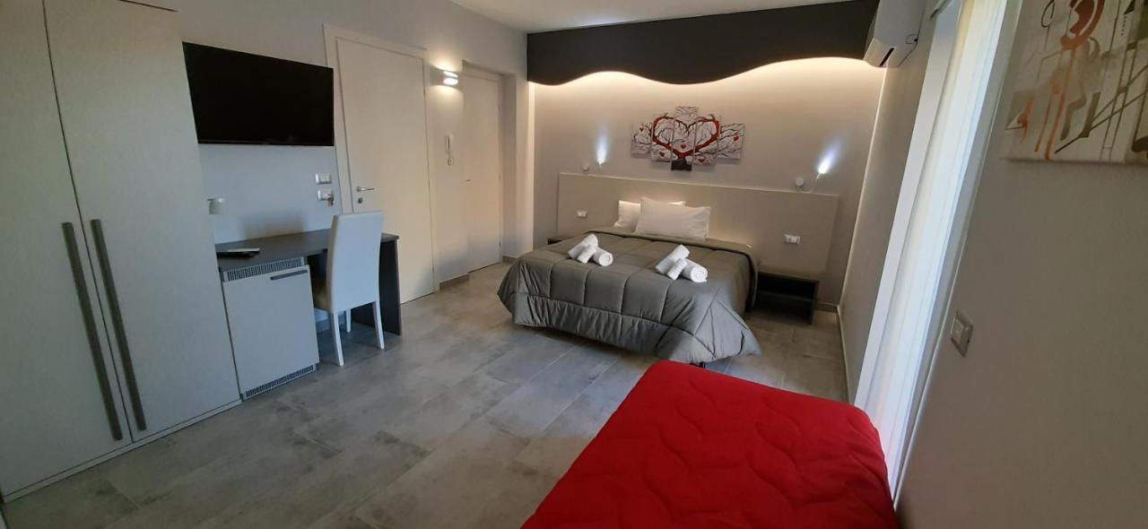 Donjon Suite Centro Storico Castelbuono  Exterior photo